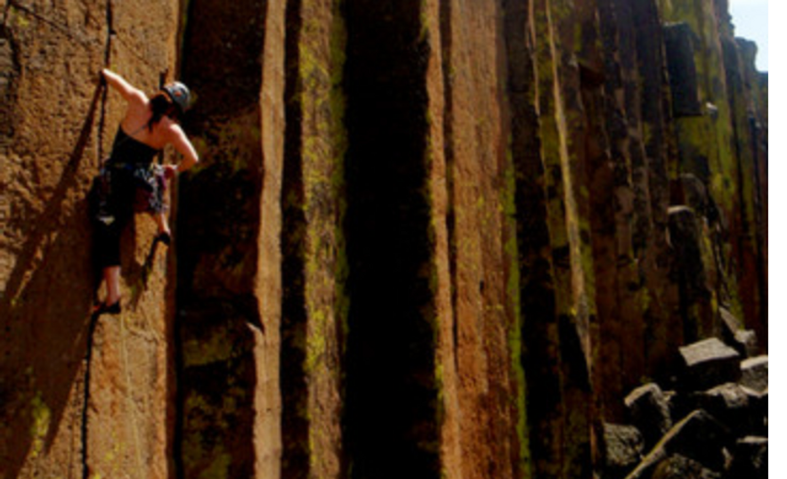 Learn to Lead Trad Climbs Revelstoke Rock Guiding